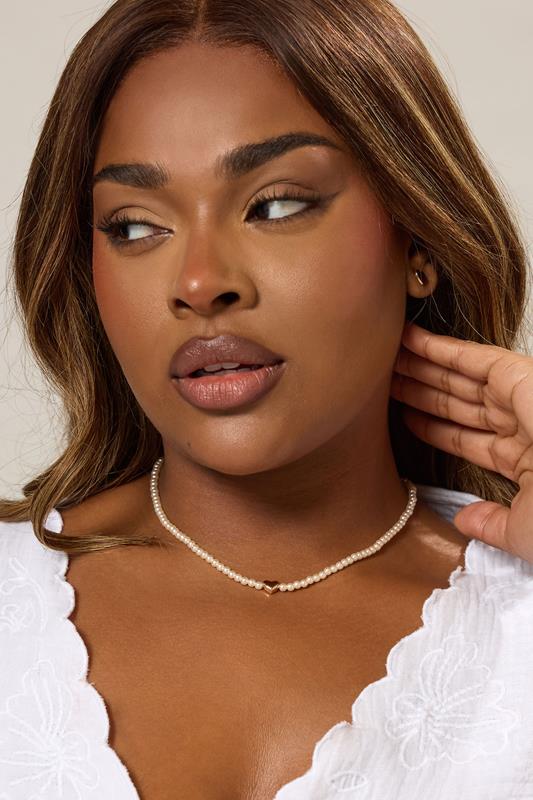 Gold Tone Pearl Heart Jewellery Set