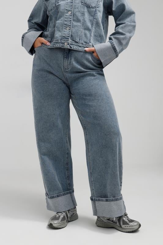 LIMITED COLLECTION Curve Blue Washed Denim Turn Up Jeans