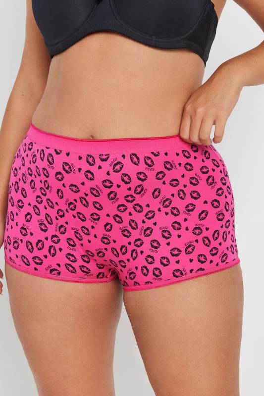 YOURS Curve 5 PACK Pink & Black Kiss Print Shorts 3 YOURS Curve 5 PACK Pink & Black Kiss Print Shorts