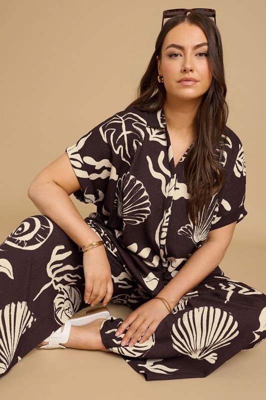 YOURS Curve Brown Seashell Print Textured Shirt