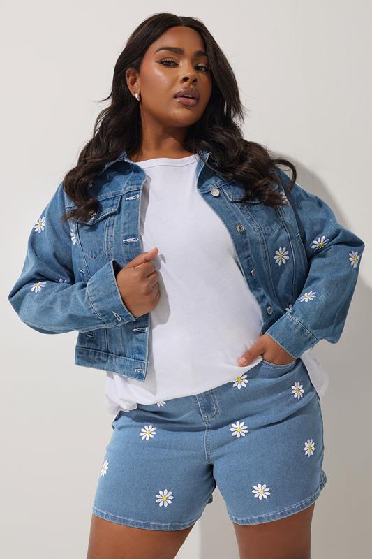 LIMITED COLLECTION Curve Light Blue Daisy Embroidered Denim Shorts