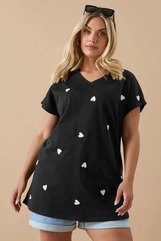 YOURS Curve Black Heart Embroidered T-Shirt