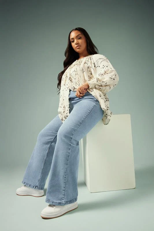 YOURS Curve Light Blue Wash Wide Leg Denim Jeans