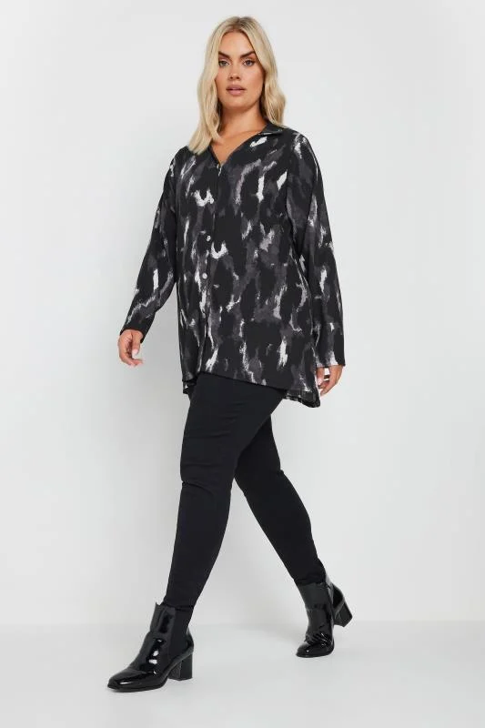 YOURS Curve Black Abstract Blur Print Textured Shirt 3 YOURS Curve Black Abstract Blur Print Textured Shirt
