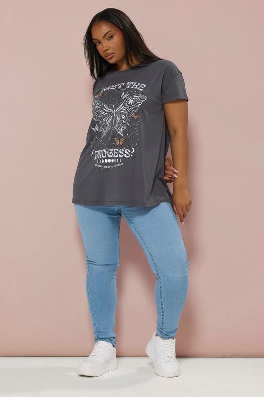 YOURS Curve Charcoal Grey'Trust The Process' Slogan T-Shirt 3 YOURS Curve Charcoal Grey'Trust The Process' Slogan T-Shirt