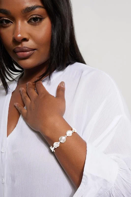 Silver Tone Shell Charm Bracelet